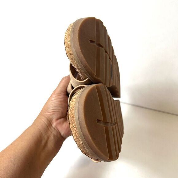 Sofft Eurosoft Faux Leather Cross Straps Womens 10 M Sandals Sling Back Open Toe - Picture 7 of 11